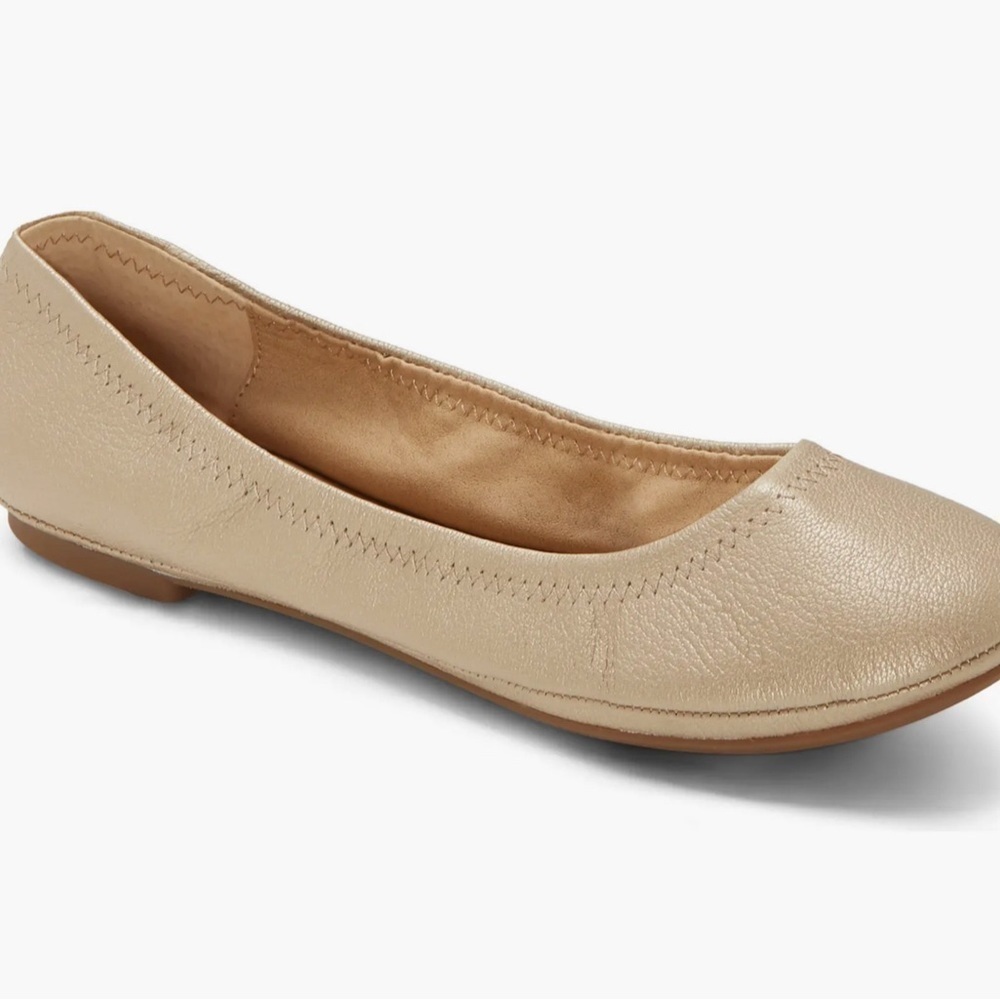 Lucky Brand Emmie Ballet Flat In Platinum Size 85m